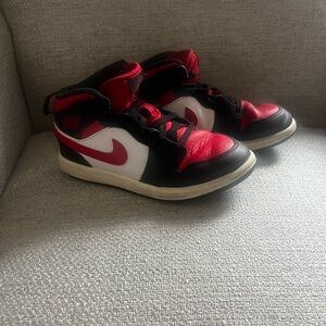 Nike Kids Red and Black Air Jordan 1